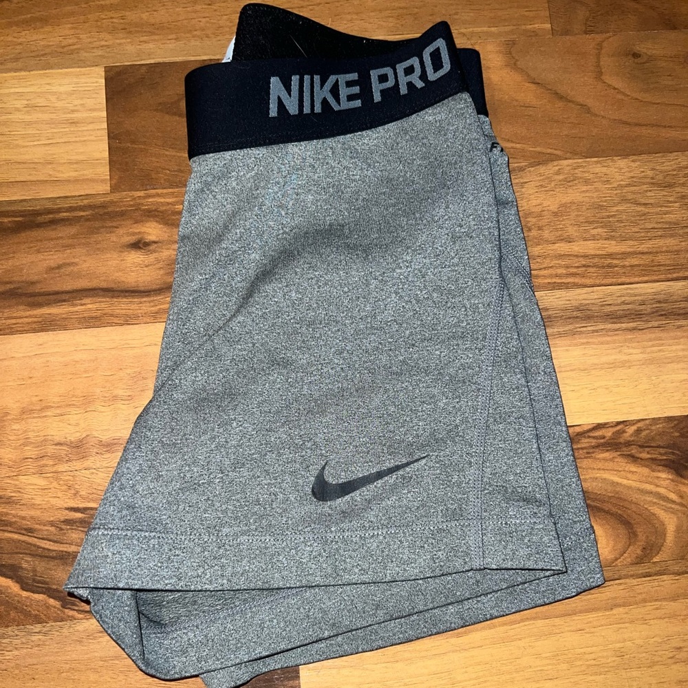 Grey nike pro workout spandex